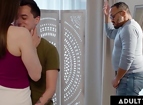 ADULT TIME - MILF Lexi Luna Catches Great White Father Husband & Fucks Stepson Right In Sketch Of Him! CUCKOLD