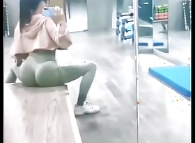 探花精选系列 2月25日 26日 27日 小马探花 极品健身美女性欲超强 黑丝嗷嗷鬼叫 新人刚播第四天就被打