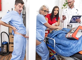 Nurse Gets A Glory Hole Ass Fuck Video With Jordi El Nino Polla, Benefactor Wicky - Brazzers