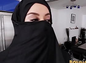 Muslim busty slut pov sucking and riding cock less burka